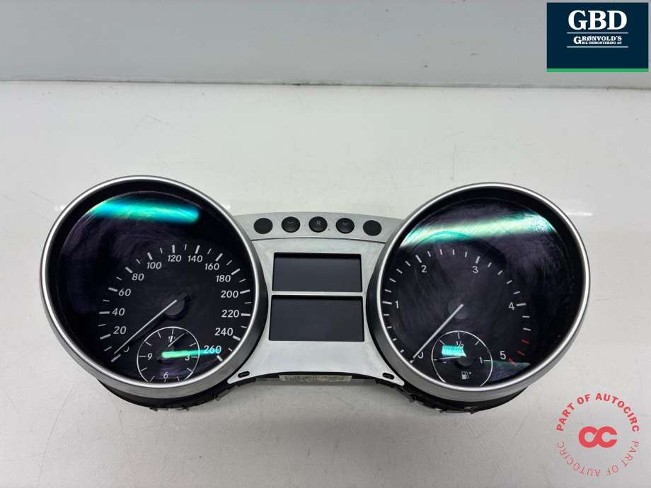 Instrumentpanel til Mercedes R-Klasse, 2006-2013 (W251) (W251) (A 251 440 52 11)