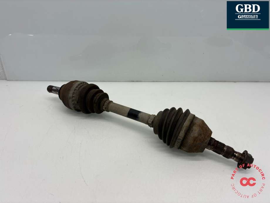 Drivaksel venstre foran, bensin/manuell til Opel Astra H 2004-2009  (13136382|93169678|)