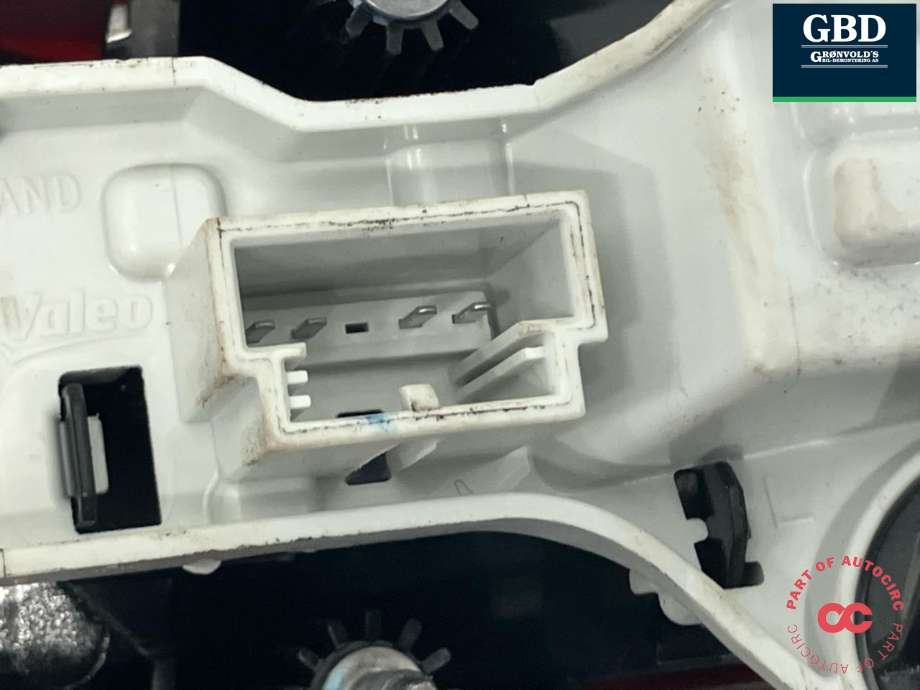 Baklykt venstre indre til VW Golf VII 2012-2017 (Fase 1) (5G0 945 093 AC|)