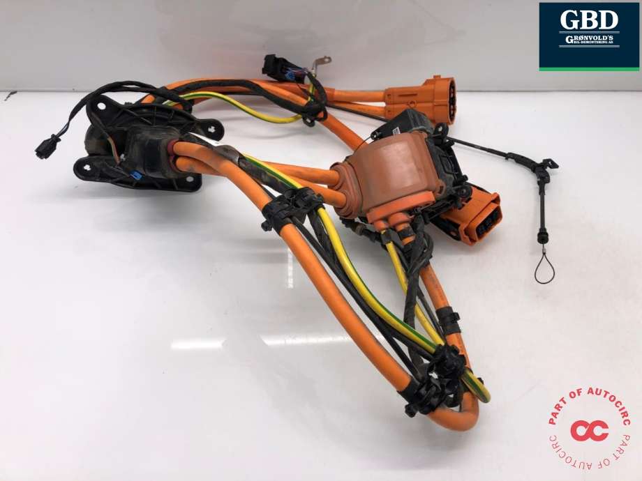 Batterilader inntak/luke til Mercedes GLE 2019-->> (W167) (W167) (A 167 540 70 48|)