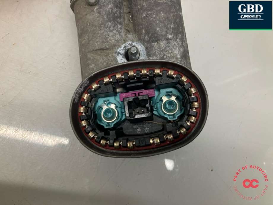 BMW i4, 2021- (G26) (61 12 5 B39 C73|61 12 5 A7E EE9)