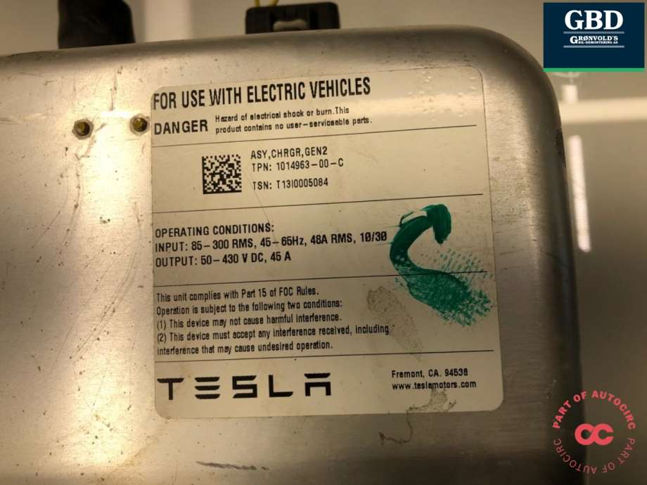 Tesla Model S, 2013-2016 (Fase 1) (1014963-00-C|1014963-00-E| 1014963-00-K| 1014963-00-L| 1014963-03-A|1014963-00-F| 1014963-00-G| 1014963-00-J)