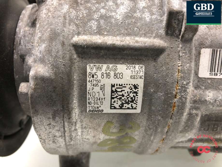 Audi A4, 2015-2019 (Type V, Fase 1) (B9) (4M0 816 803)