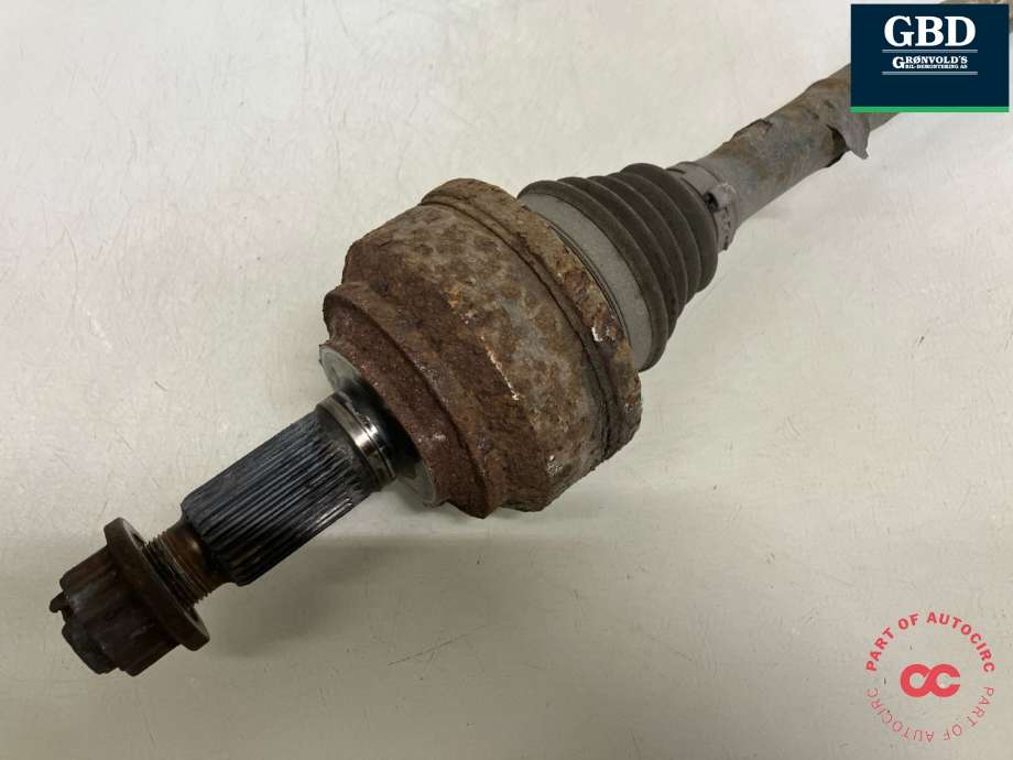 Drivaksel venstre bak, diesel/automat til Audi Q7 2010-2015 (Type I, Fase 2)  (7L8 501 201 A|7L8 501 201 AX|)