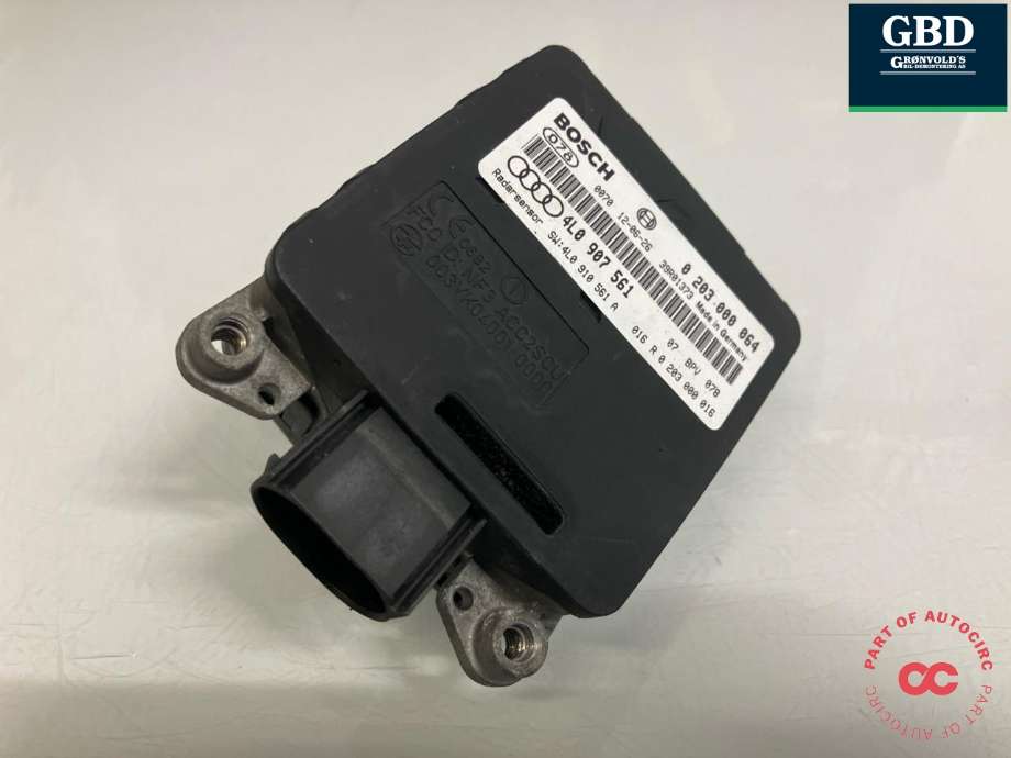 Sensor radar til Audi Q7 2010-2015 (Type I, Fase 2) (BOSCH|4L0 910 561 A|0 203 000 064|)