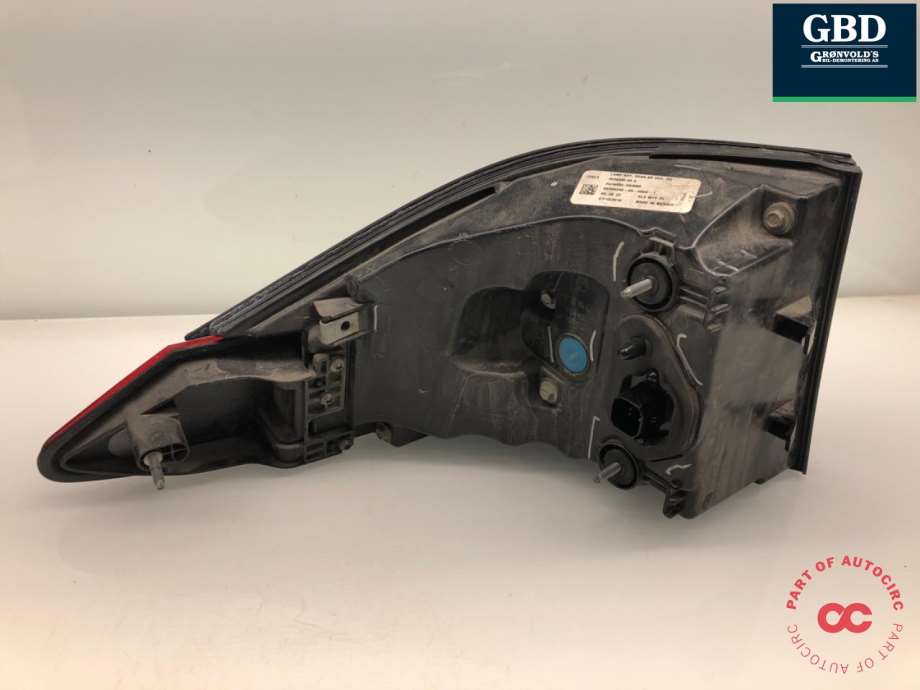 Tesla Model X, 2016- (1034335-00-A|1034335-00-B)