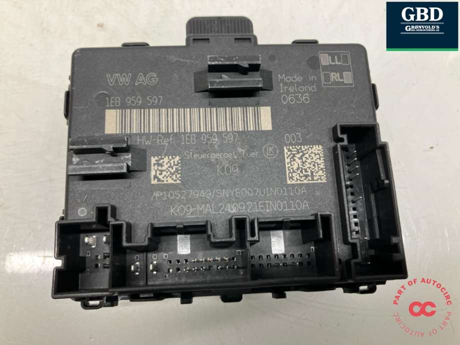 Audi Q4 e-tron, 2021-(|1EB 959 597 A)
