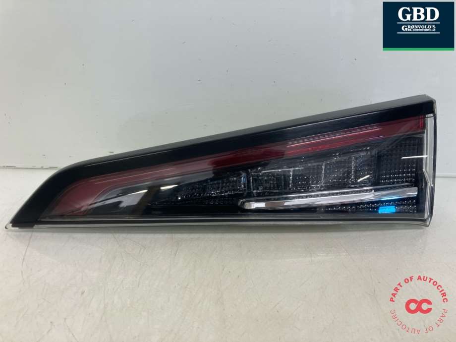 Toyota Corolla, 2019-(KOITO|81581-02C60)