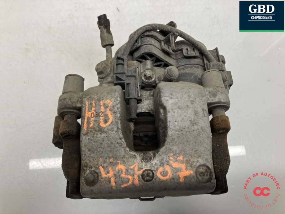 Mercedes C-Klasse, 2014-2018 (W205, Fase 1)(|A 205 423 02 81)
