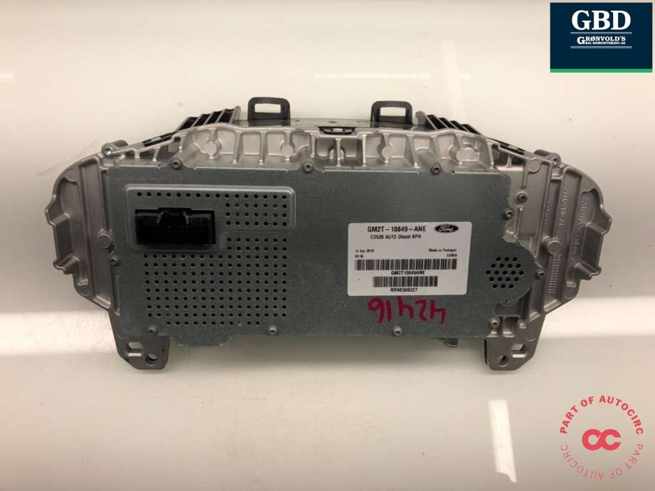 Instrumentpanel til Ford Edge 2016-2019 (2080797|GM2T-10849-ANG|)