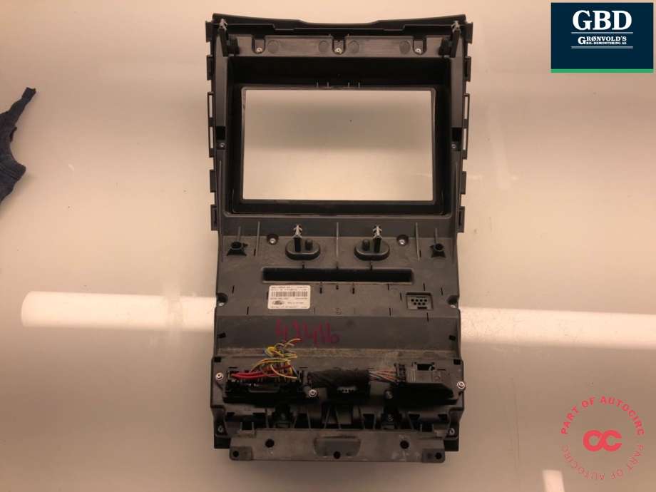 Varmeapparat betjening til Ford Edge 2016-2019  (2282540|HM2T-18E245-AXE|)