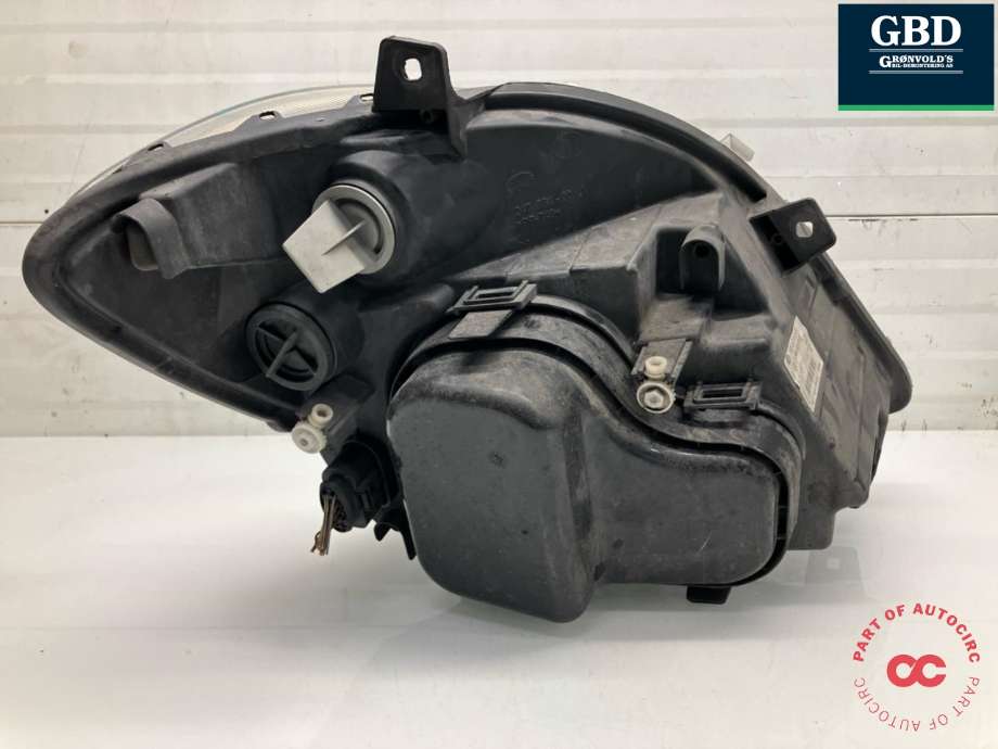 Frontlykt venstre halogen til Mercedes Sprinter 2013-2018 (Fase 2) (906) (906) (A 906 820 01 61|)