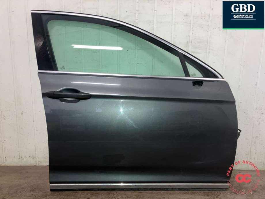 VW Passat, 2015-2019 (B8, Fase 1)(|3G0 831 056 AG)