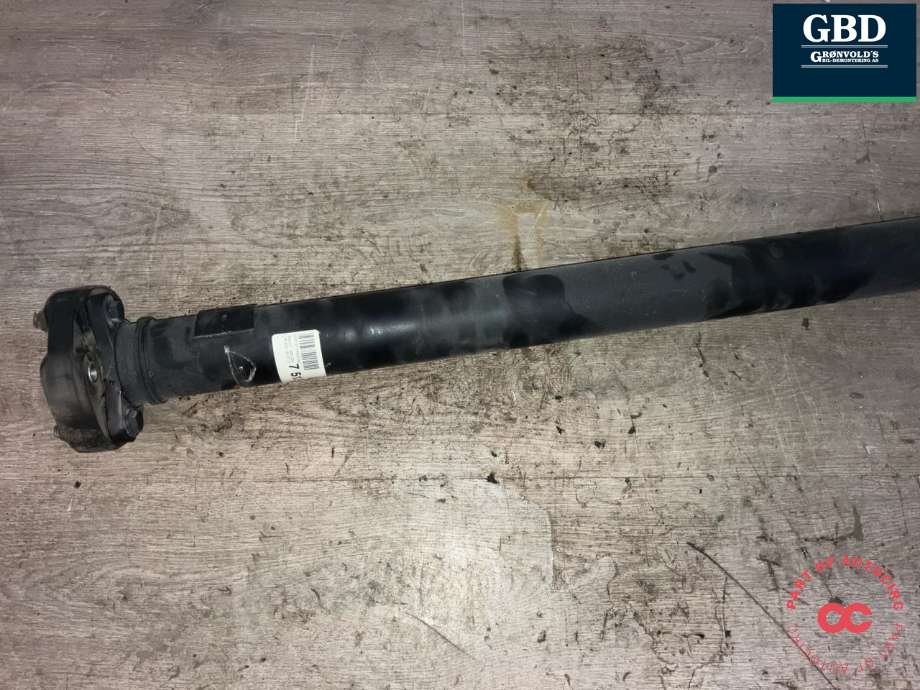 Mellomaksel til BMW 7-Serie 2000-2008 (E65/E66/E67/E88) (E65/E66/E67/E88) (26 10 7 513 770|)