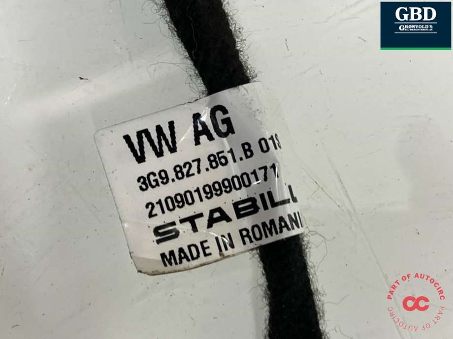 VW Passat, 2015-2019 (B8, Fase 1) (3G9 827 851 F|3G9 827 851 B)