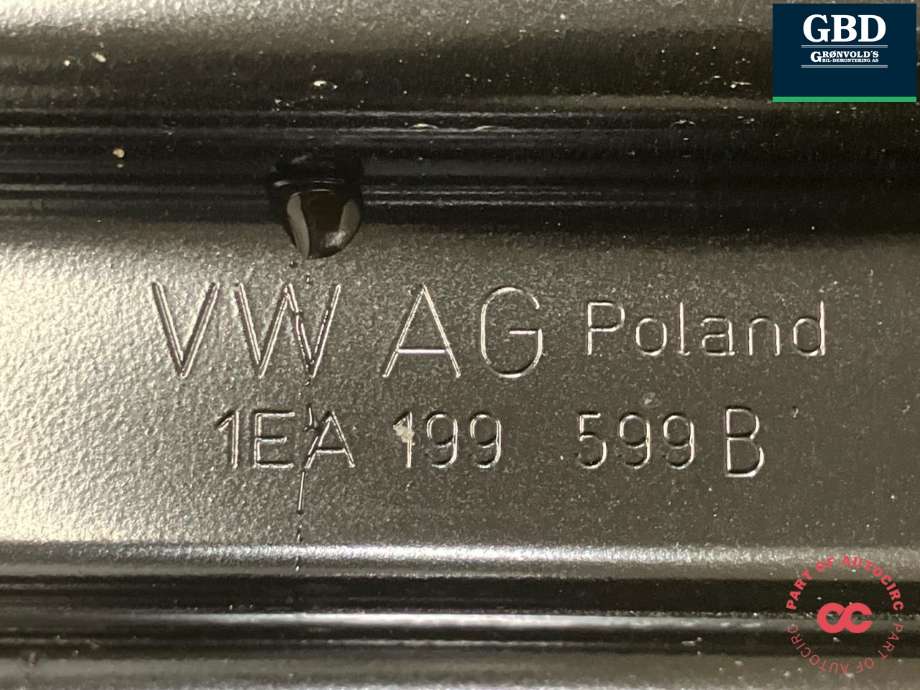 Travers foran hoved til Škoda Elroq 2025-->>  (1EA 199 315 K|)