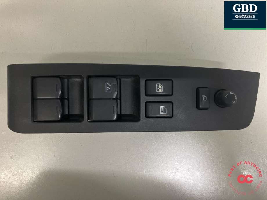 Nissan X-Trail, 2007-2014 (T31) (25401JG43A|721EA01)
