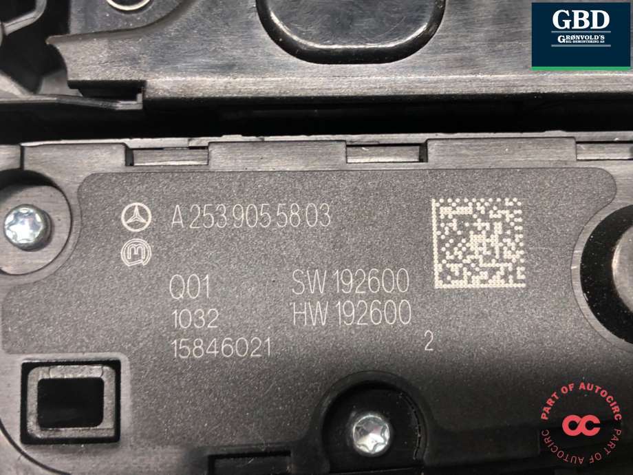 Bilstereo navigasjon betjeningspanel til Mercedes GLC 2015-2022 (X253) (X253) (A 253 900 00 08|A 253 900 24 07|A 253 905 49 03 | A 253 905 58 03)