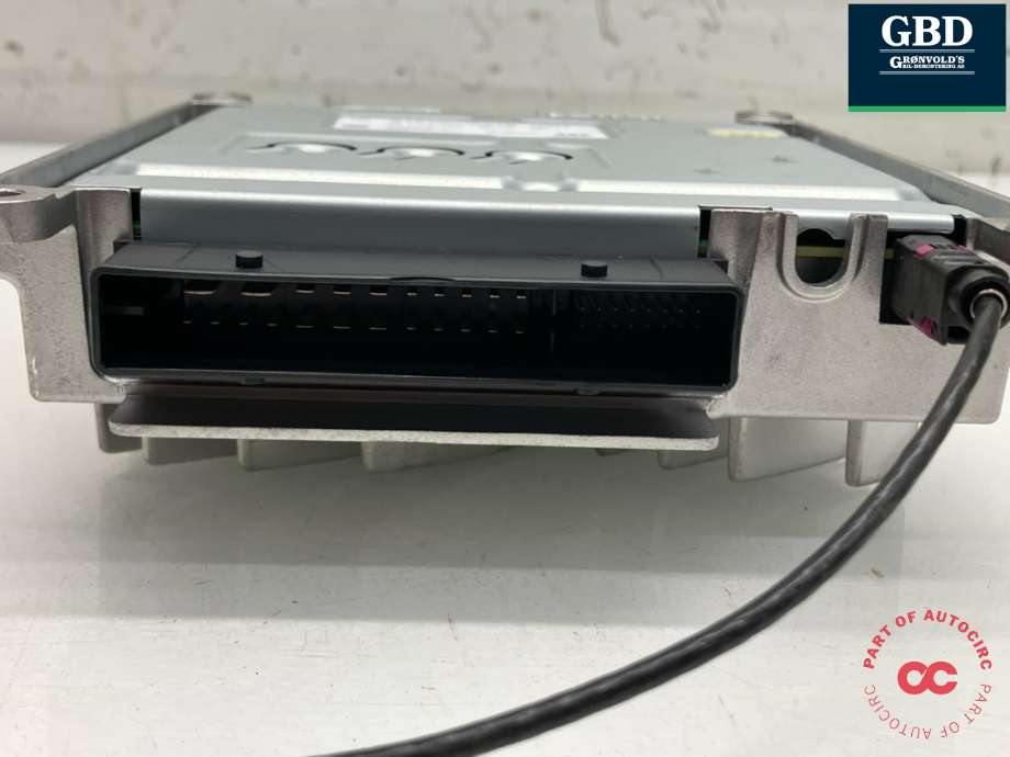 Bilstereo forsterker til Mercedes GLE 2019-->> (W167) (W167) (A 167 900 82 15|)