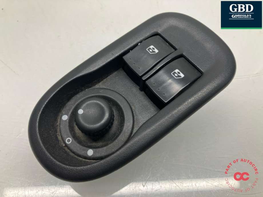 Bryter ruteheis førerdørspanel til Renault Master 2014-->> (Type III, Fase 2)  (809600027R|)