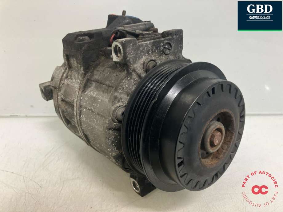 Aircondition kompressor til Mercedes Sprinter 2006-2013 (Fase 1) (906) (906) (VALEO|A 906 830 24 01|A 002 230 72 11|Z0007512D)