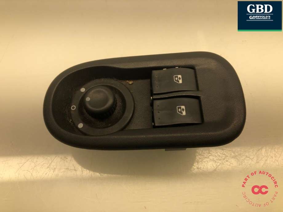 Bryter ruteheis førerdørspanel til Renault Master, 2014-->> (Type III, Fase 2) (809600027R)