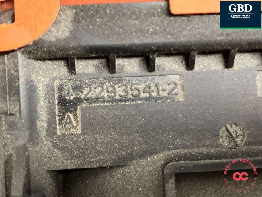 Batterilader inntak/luke til Mercedes GLE 2019-->> (W167) (W167) (A 167 540 70 48|)