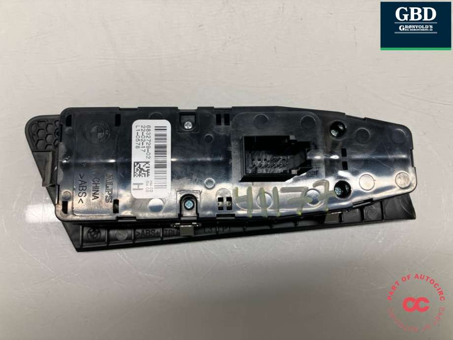 Bryter ruteheis førerdørspanel til BMW 5-Serie 2017-->> (G30/G31) (G30/G31) (61 31 5 A5A AA3|6832729-02|)
