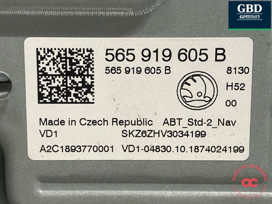 Bilstereo navigasjon skjerm til Škoda Kodiaq 2017-->>  (565 919 605 B  IZY|565 919 605 B|A2C1893770001)