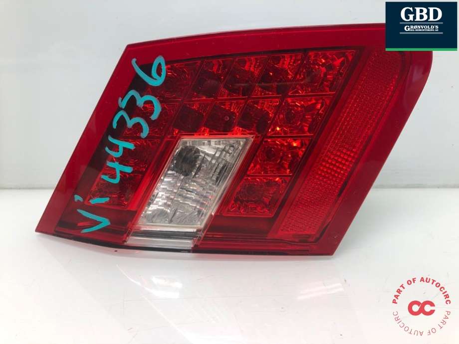 Baklykt venstre indre til Mercedes E-Klasse 2009-2013 (Fase 1) (W212) (W212) (A 212 906 01 58|A 212 820 07 64|)