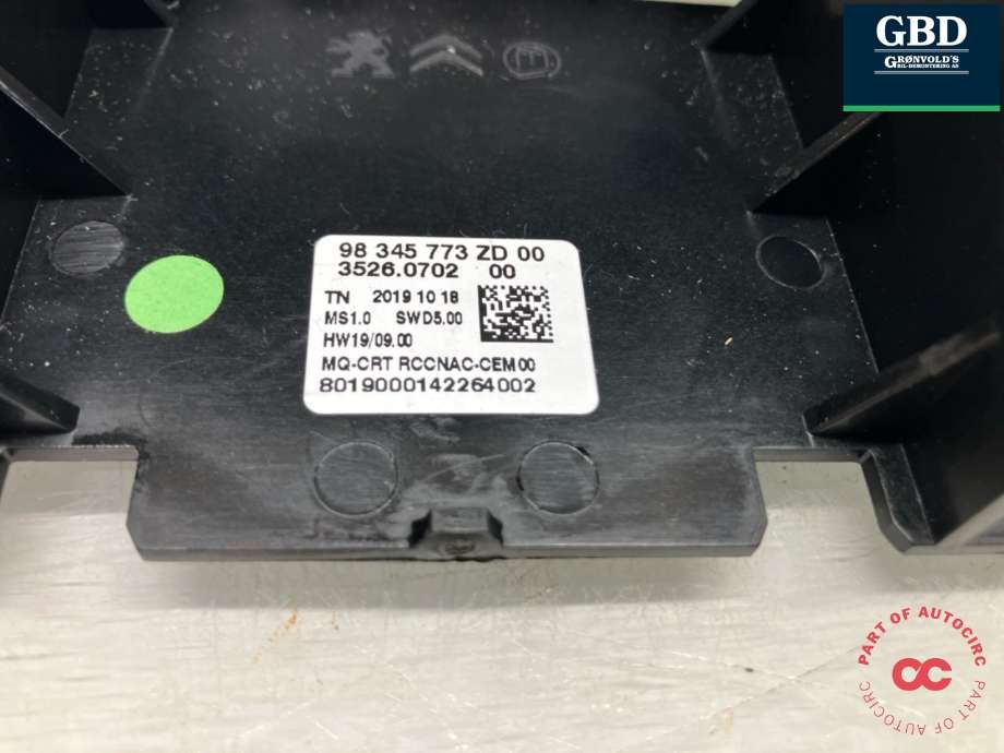 Bilstereo navigasjon skjerm til Peugeot Partner 2019-->> (Type III) (98 304 264 80|98 345 773 ZD 00|)