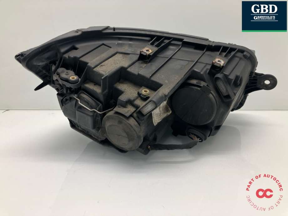 Frontlykt venstre halogen til VW Transporter / Caravelle 2015-2019 (T6) (T6) (7E1 941 015 AD|7E1 941 015 L|)