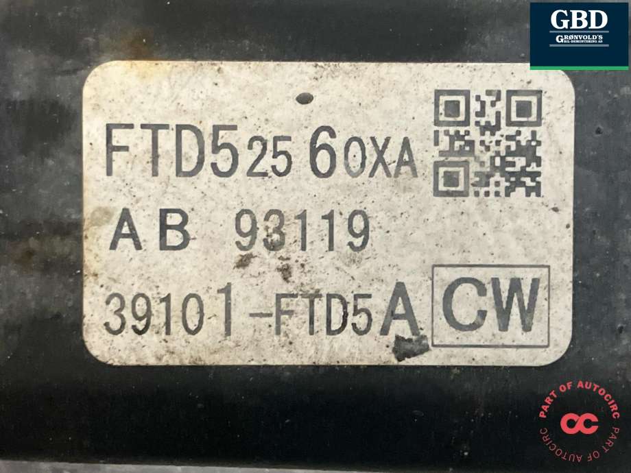 Drivaksel venstre foran, bensin/automat til Mazda CX-3 2015-2022 (FTD52560XA|39101-FTD5A|)