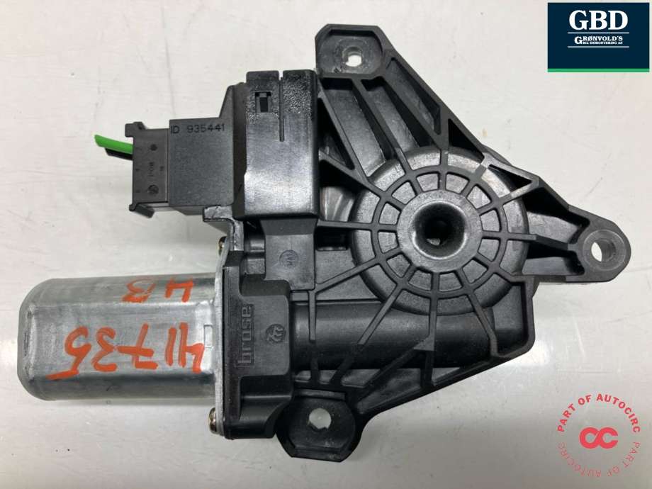 Ruteheis, kun motor, høyre bak til Mercedes EQC 2019-->> (A 213 906 06 02 28|A2139060602|)