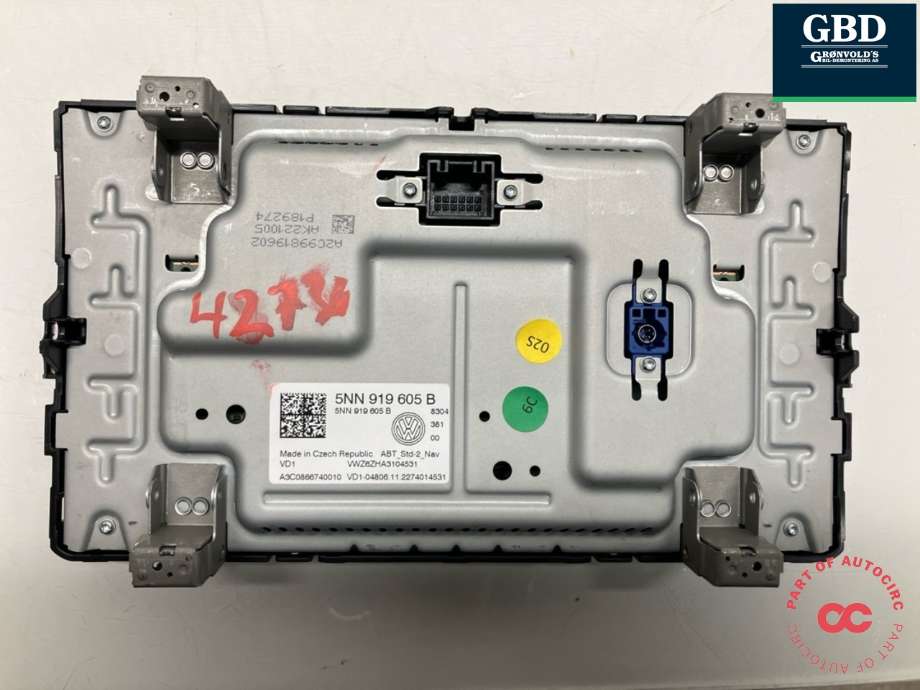 Bilstereo navigasjon skjerm til VW Crafter 2016-->> (Type II)  (5NN 919 605 B|)
