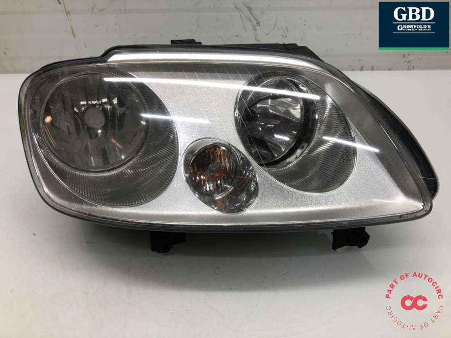 Frontlykt høyre halogen til VW Caddy 2004-2010 (Type III, Fase 1) (2K0 941 006 D|)