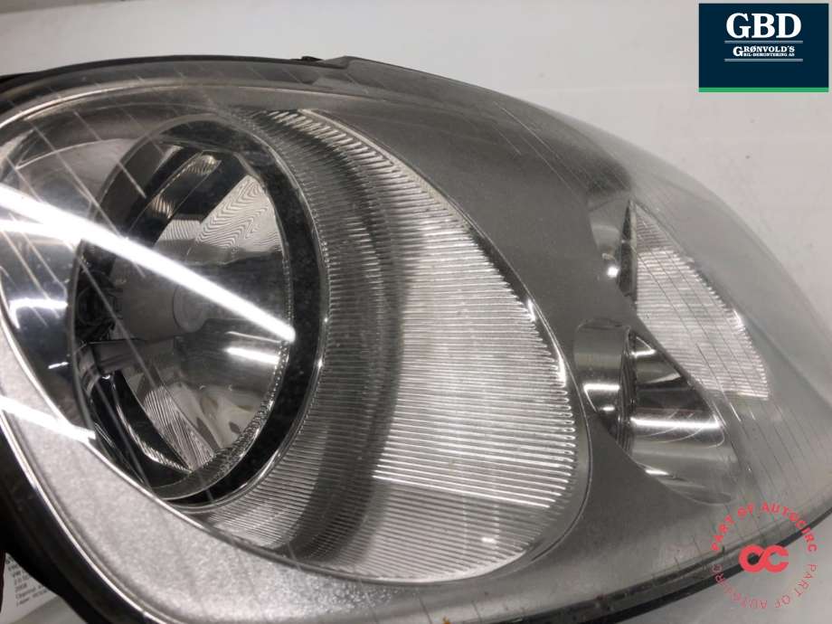 Frontlykt høyre halogen til VW Caddy 2004-2010 (Type III, Fase 1) (2K0 941 006 D|)