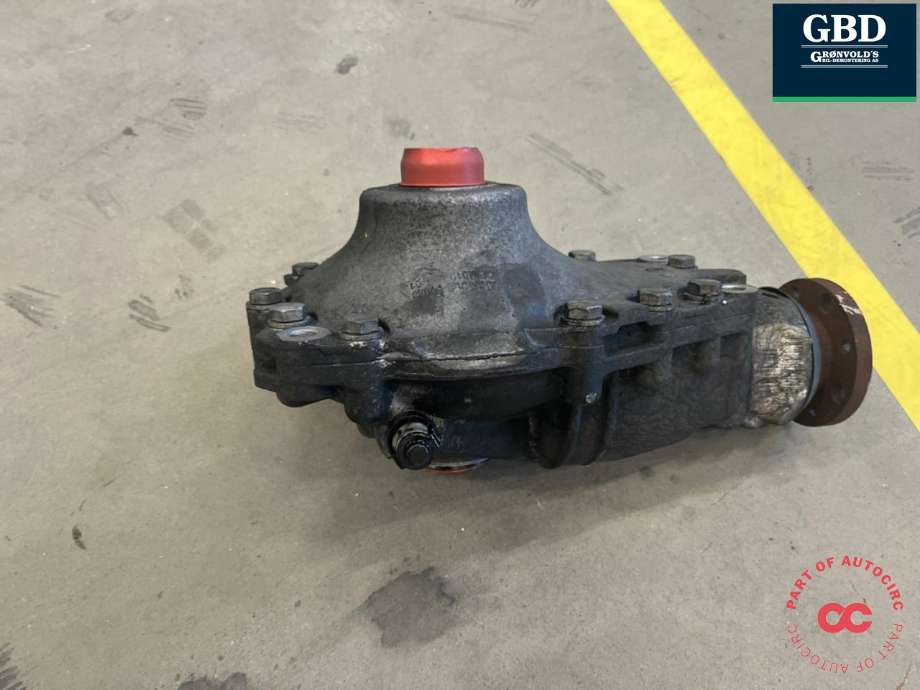 Kardang klokke foran til BMW 5-Serie 2010-2017 (F10/F11) (F10/F11) (31 50 8 623 110|31 50 8 623 111|)