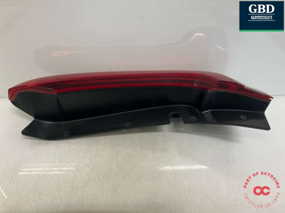 Baklykt høyre ytre til Kia e-Soul 2019-->> (Type III)  (92402K 0100|)
