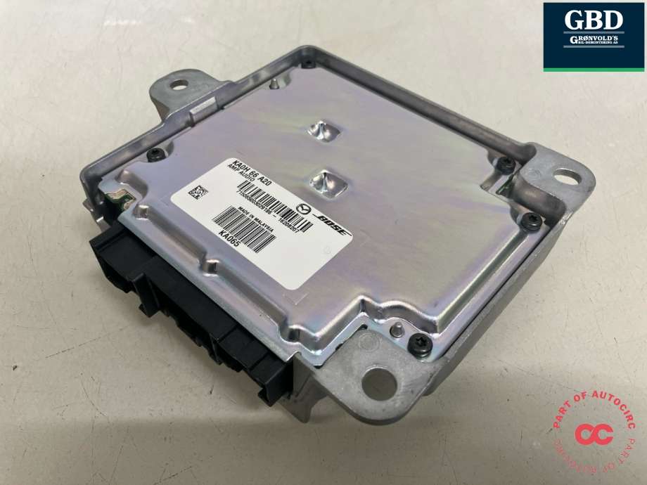Bilstereo forsterker til Mazda CX-5 2012-2017 (Type I)  (BOSE|KA0H66A20|)