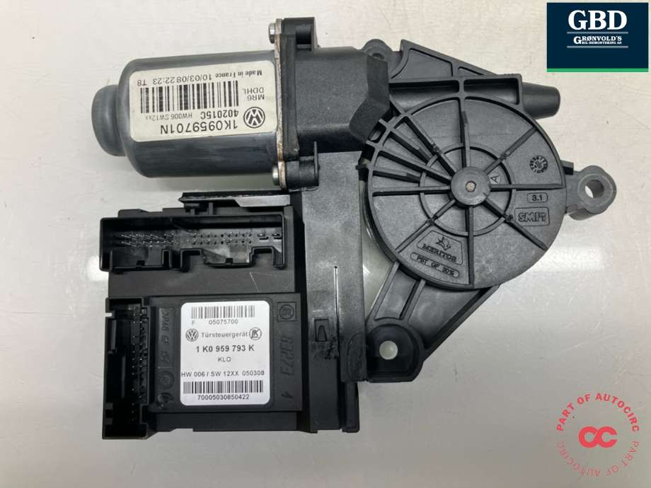 Ruteheis venstre foran til VW Golf V, Combi 2003-2008  (1K4 837 461 B|)