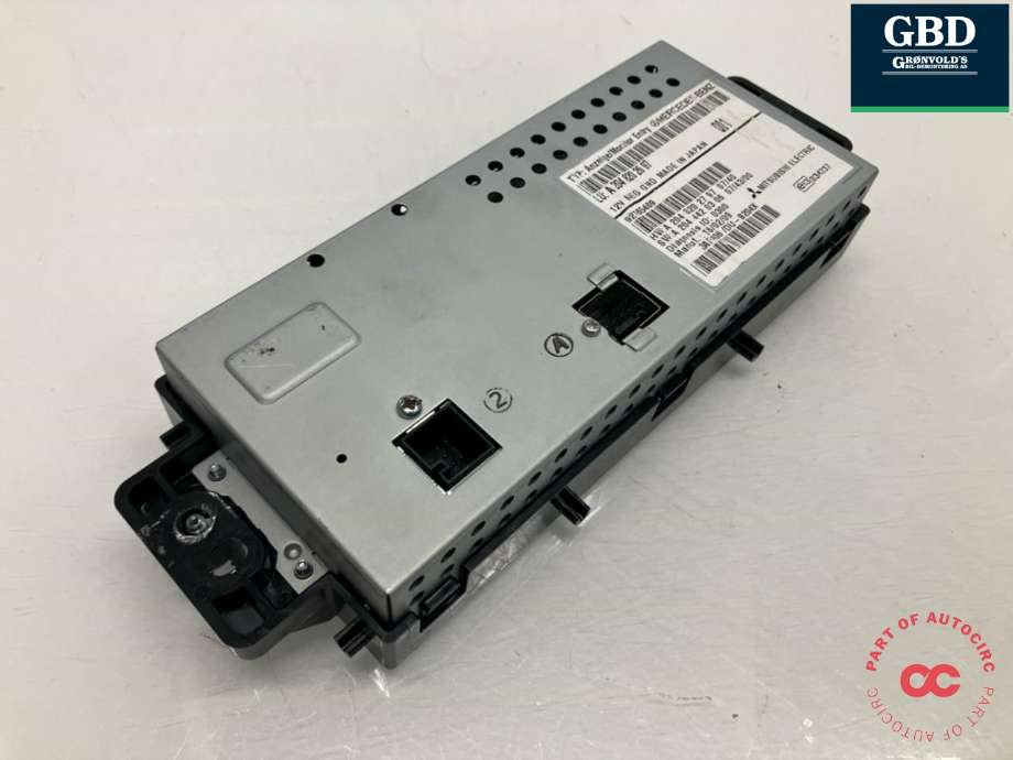 Bilstereo navigasjon skjerm til Mercedes GLK 2008-2015 (X204) (X204) (A 204 820 26 97|)