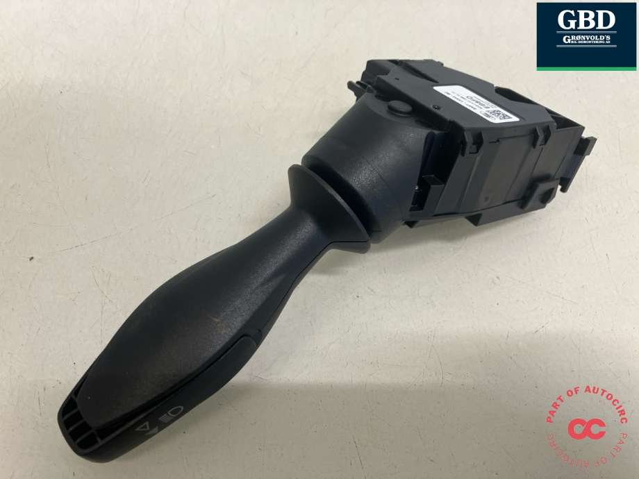 Bryter blink til Ford Fiesta 2013-2017 (Type VI, Fase 2)  (1682336|8A6T-13335-BC|)