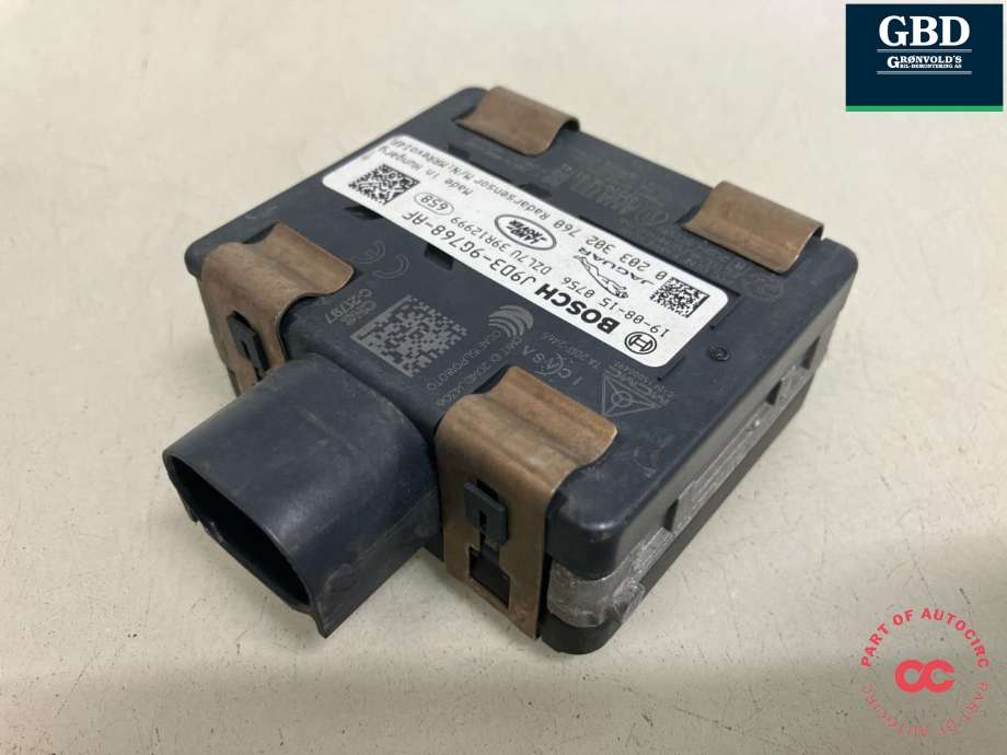 Sensor radar til Jaguar I-PACE 2018-->>  (BOSCH|T4K4056|J9D39G768AG|J9D3-9G768-AF| 0 203 302 760)
