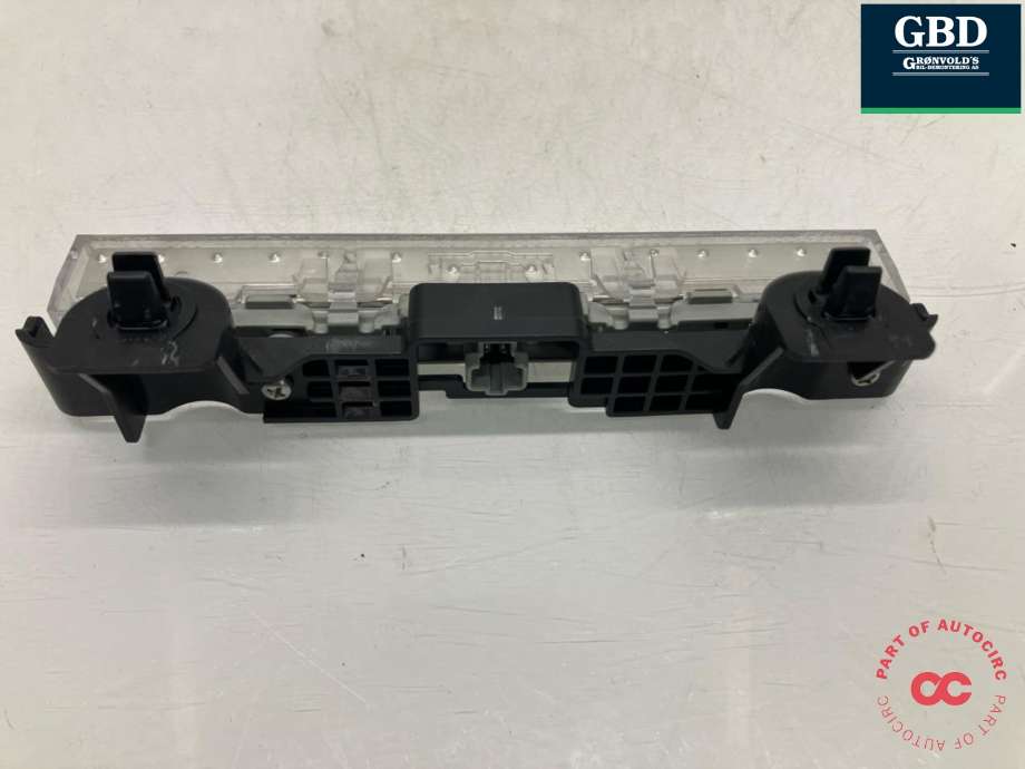 Baklykt bremselys bakrute til Toyota Urban Cruiser 2009-2014 (8150552030|)