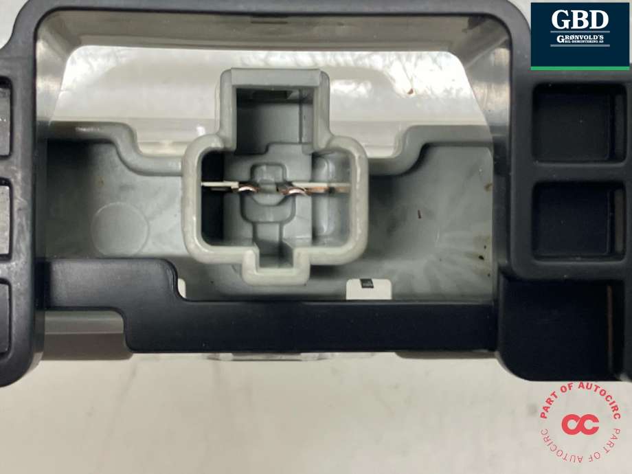 Baklykt bremselys bakrute til Toyota Urban Cruiser 2009-2014 (8150552030|)
