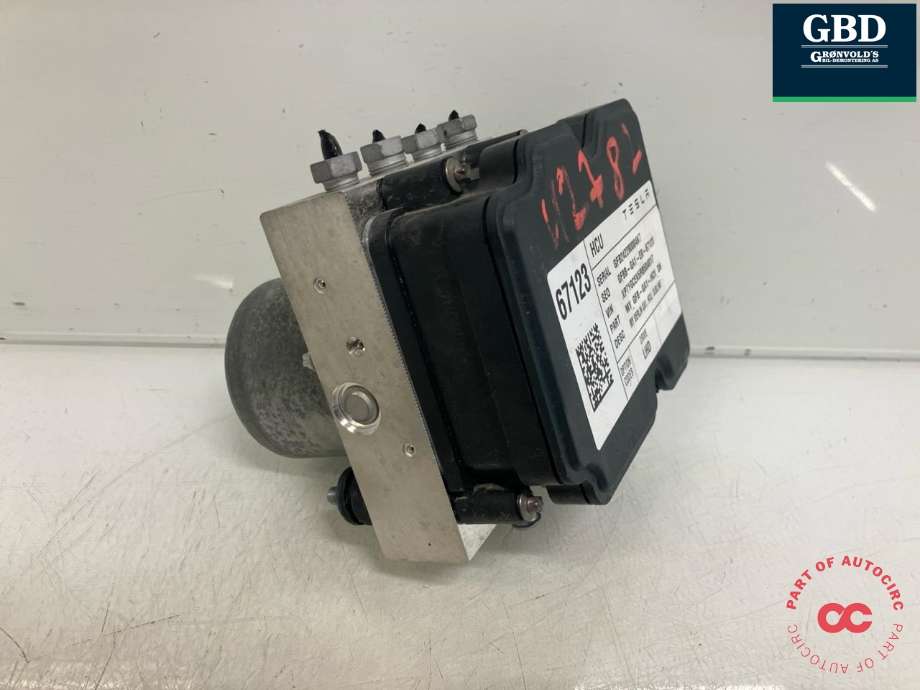 ABS sentral til Tesla Model Y 2021-2024 (Type I) (1044746-00-A|1044745-10-B|)