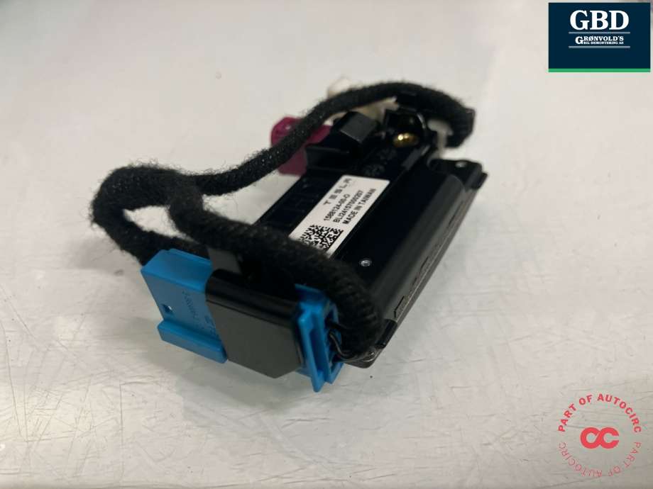 Kamera til Tesla Model Y 2021-2024 (Type I) (1588124-00-O|)