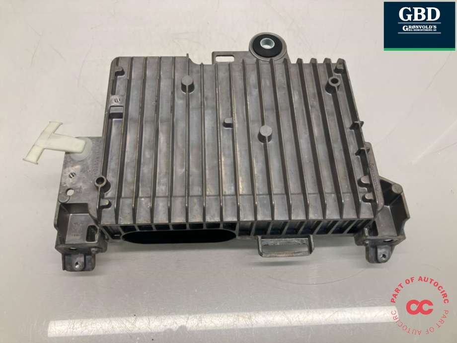 Styreenhet comfort (BCM) til Tesla Model Y 2021-2024 (Type I)  (1497327-00-B|1497327-00-C|1999613-01-A)