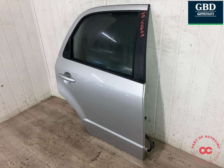 Dør høyre bak til Suzuki SX4 2009-2013 (Type I, Fase 2)  (6800380810|)